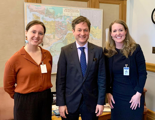 Laura Jane and HUB Cycling Board Member Alicia Gowan meet with the BC Minister of Transportation and Infrastructure, Rob Fleming.