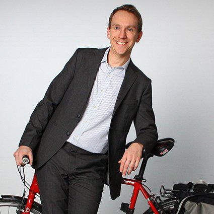 Picture of Derik Wenman. He is HUB Cycling's President.